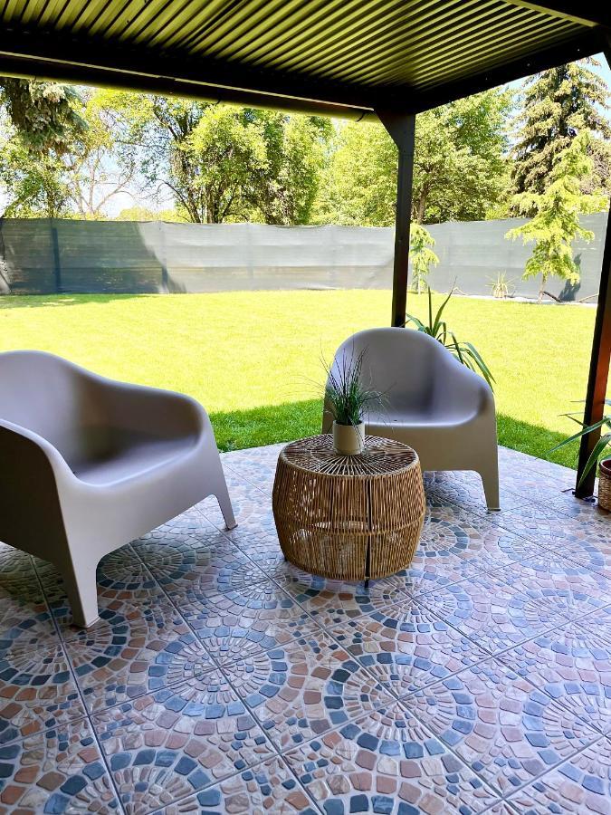 Thermal Apartmanok Raday 4 - Namaste Hajdúszoboszló Екстериор снимка